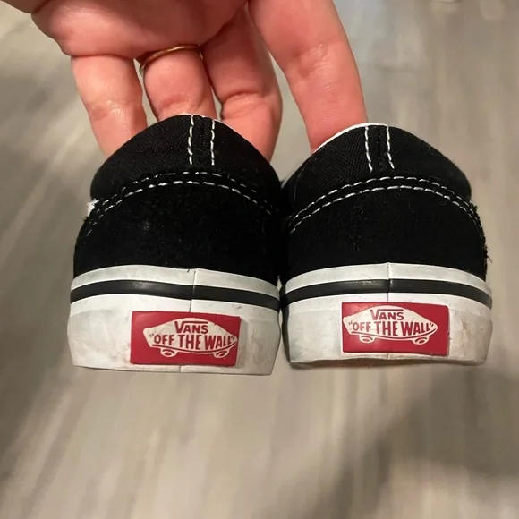 Vans Black Old Skool Velcro Toddler Sneakers 6.5 - Picture 3 of 10